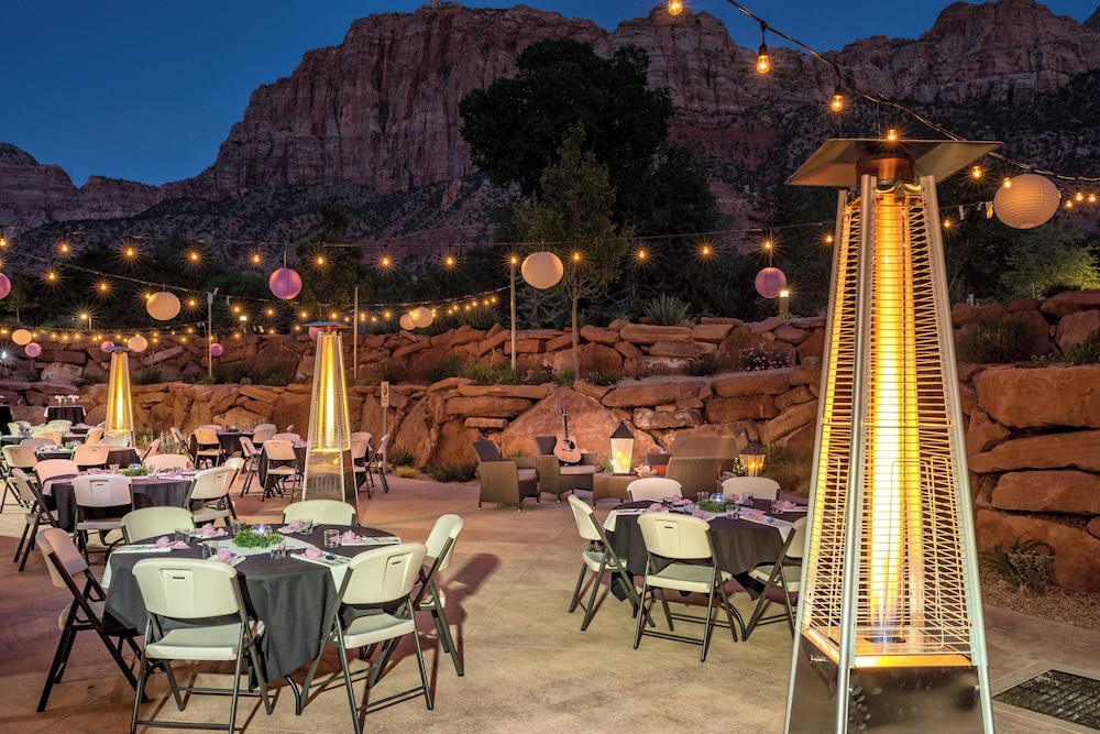 SpringHill Suites by Marriott Springdale Zion National Park - photo 27