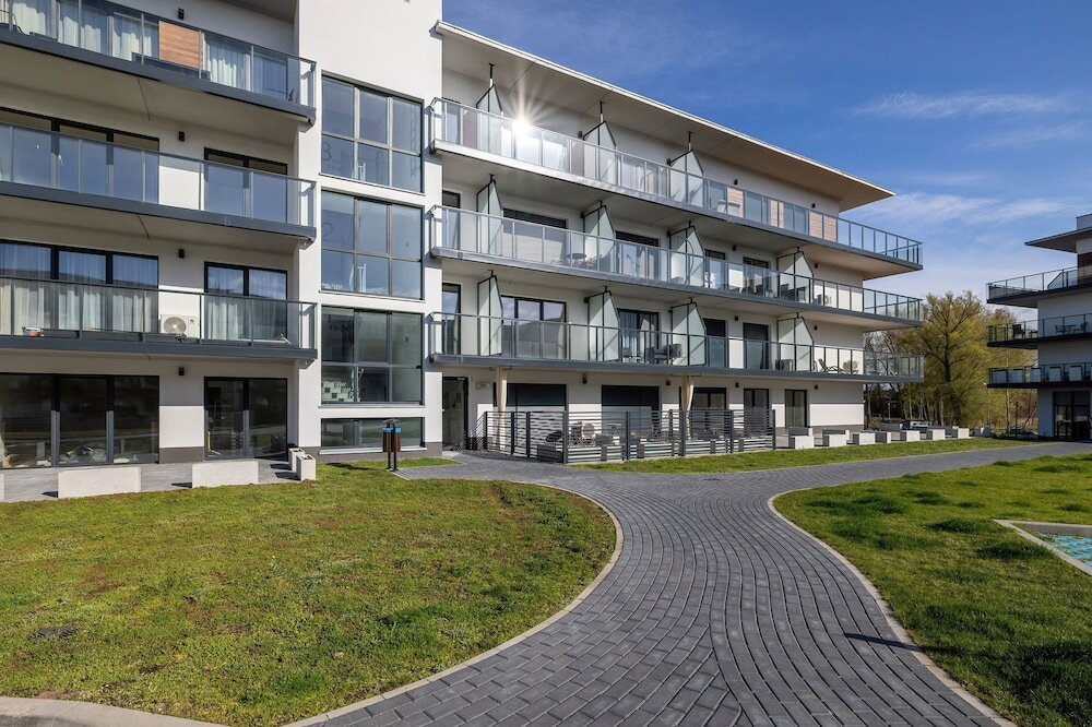 Eleganckie Studio Basen Fitness & Balkon by Noclegi Renters — 4-Star Luxury Hotel in Dziwnow, Poland