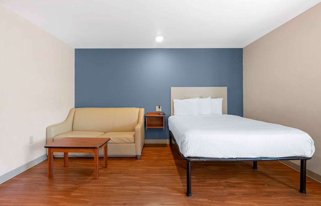 Extended Stay America Select Suites Jacksonville North - photo 39