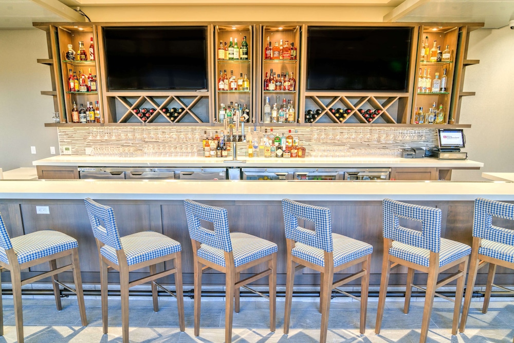 Hilton Garden Inn Santa Barbara Goleta - photo 8