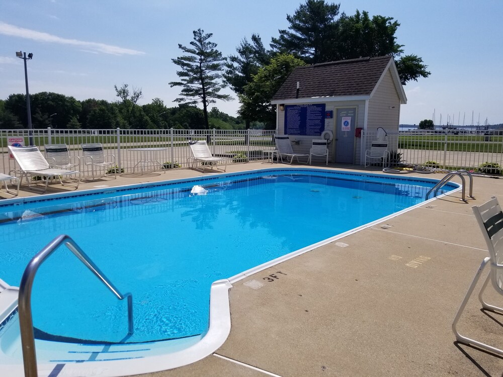 Mariner's Village Resort - photo 40