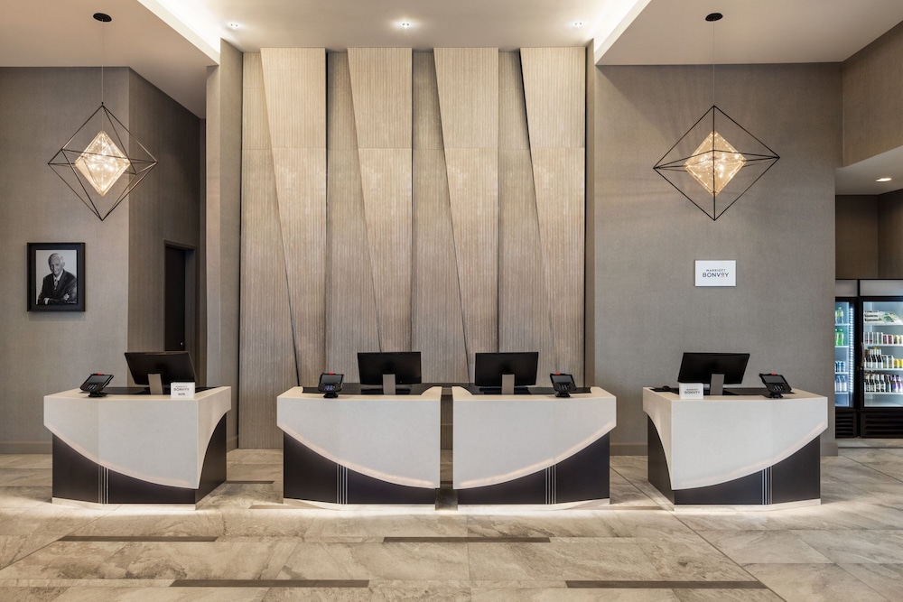 Marriott New York JFK Airport - photo 2