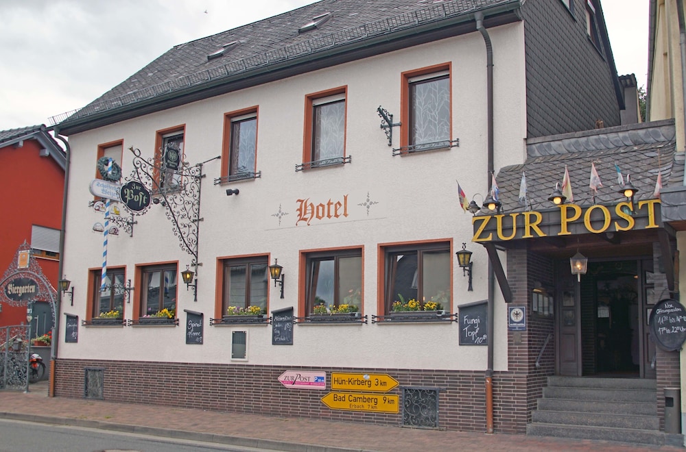 Hotel zur Post — Odenthal — photo 2