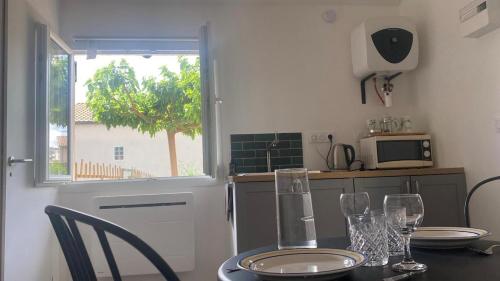 Petite pause à la Viarhona — hotel in Condrieu