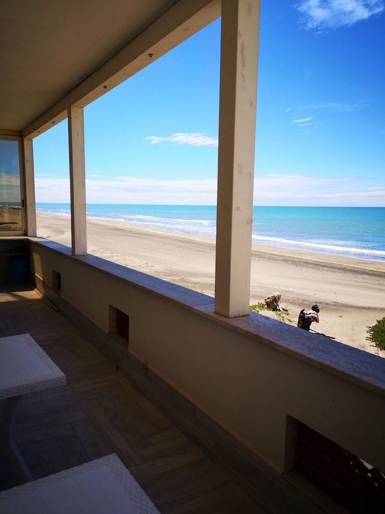 La Duna Beach — Ardea