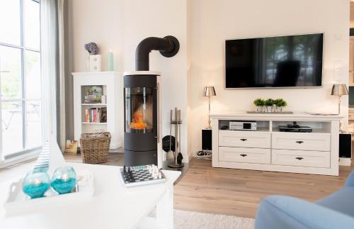 Viktoria Luna _Meeresbrise_ Whg 9 — 4-Star Luxury Hotel in Zingst, Germany
