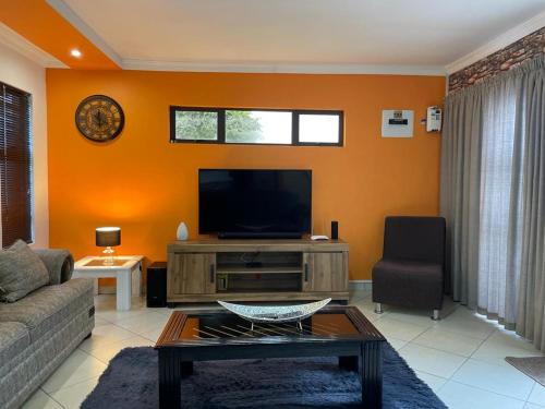 Cozy Inn — Maseru — photo 2