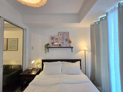 1BR Condotel at Azure Urban Resort Near Airport #AZ05 — 4-Star Luxury Hotel in Manila, Philippines