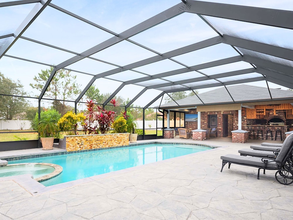 Beach Daze by Distinctive Beach Rentals — 4-Star Luxury Hotel in Palm Coast, United States