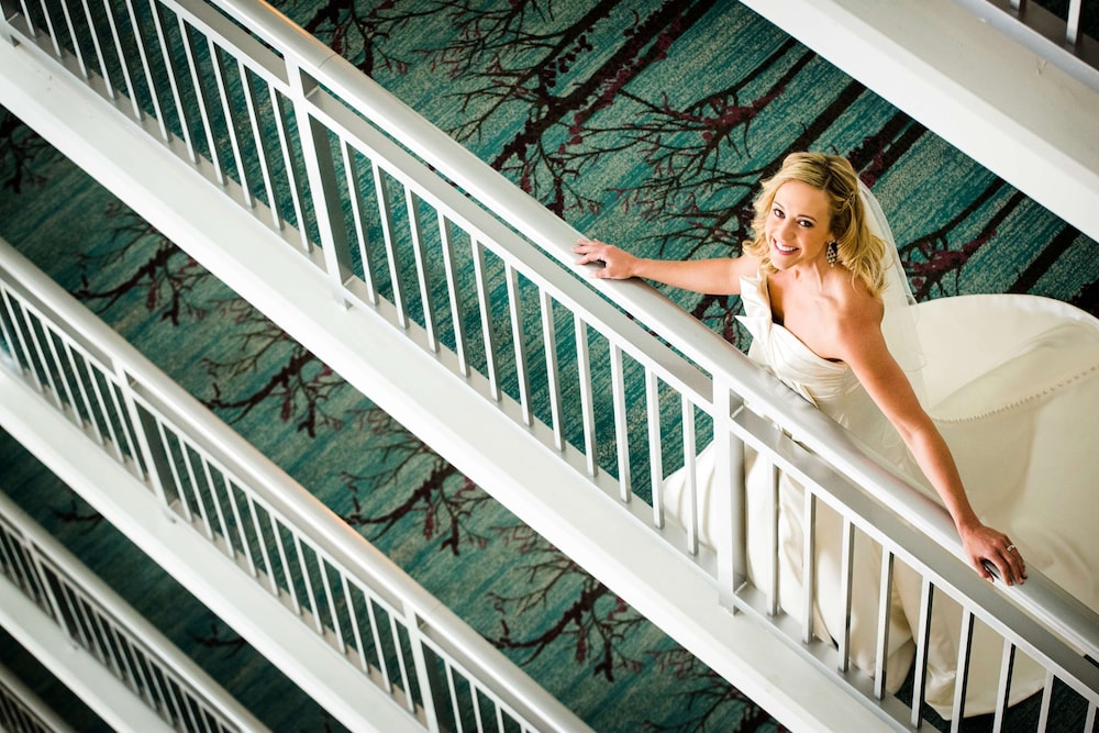 Embassy Suites by Hilton Denver Downtown Convention Center - photo 2