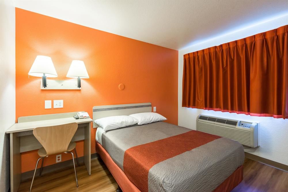 Motel 6 Reno West - photo 10
