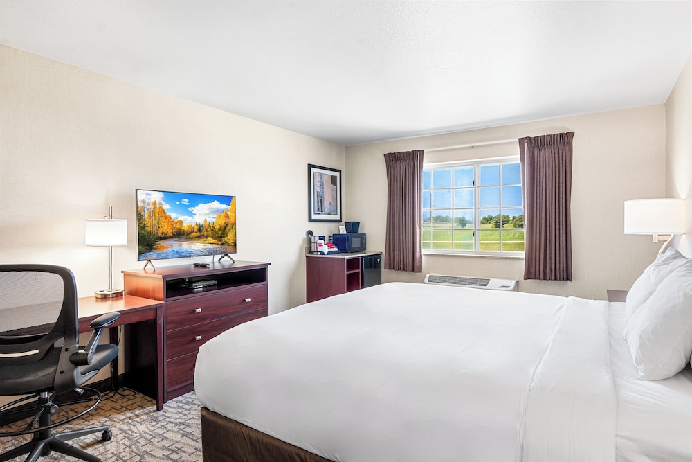 Boarders Inn & Suites Shawano - photo 12