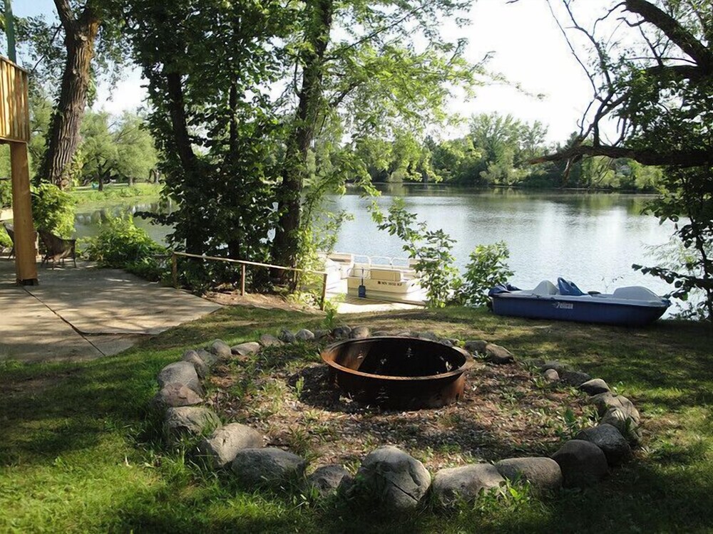 Red Bridge Inn - photo 37