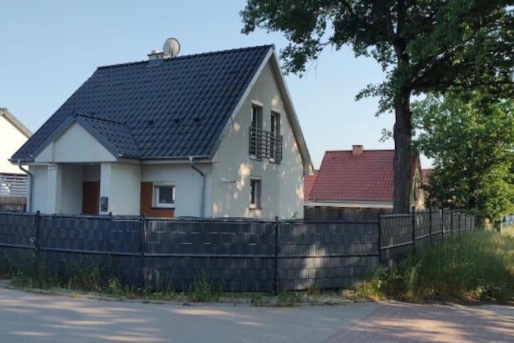 Biały Dom - carbon neutral hotel in Lagow