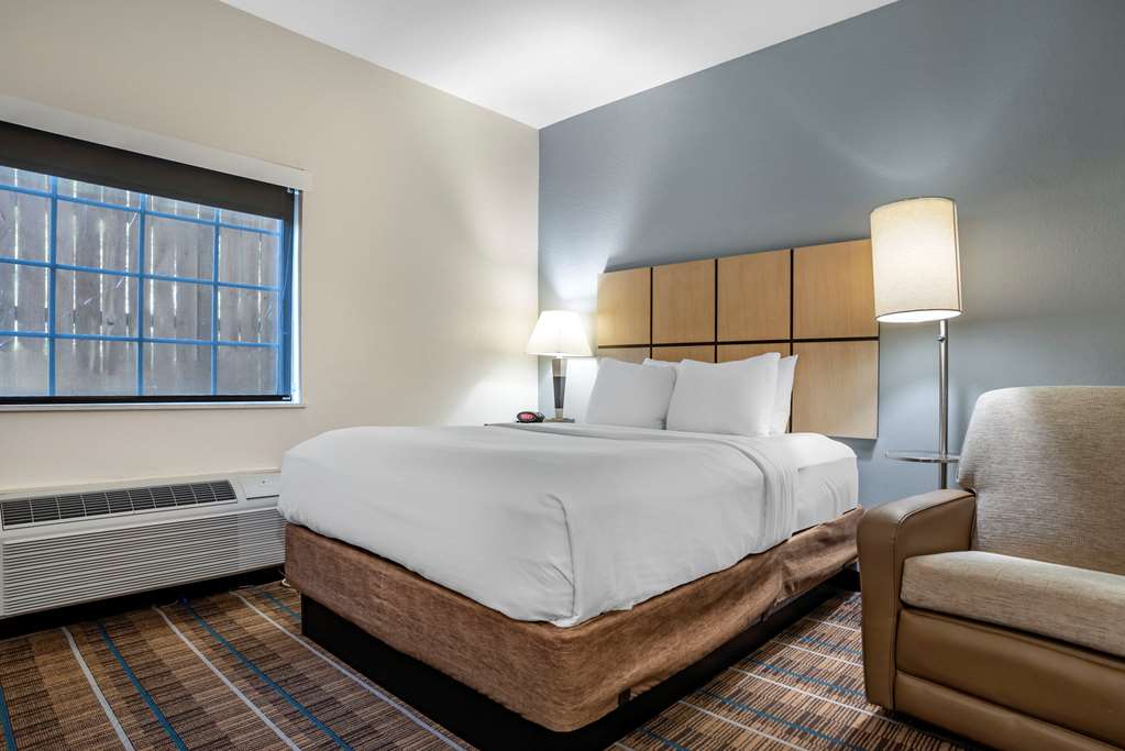 MainStay Suites Denham Springs Baton Rouge East - photo 7