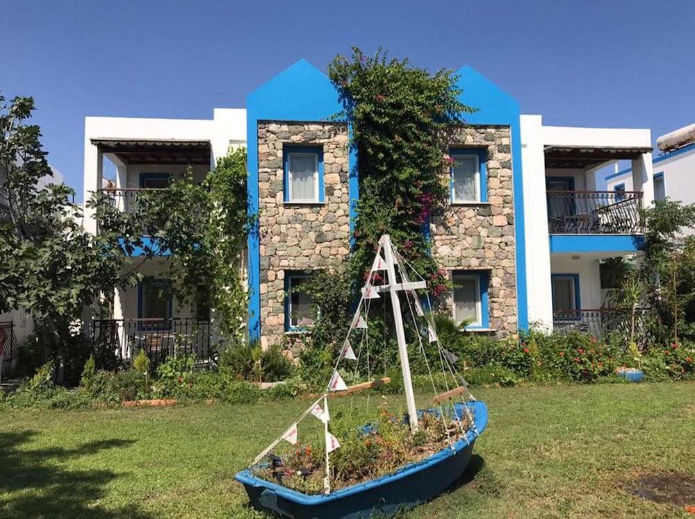 Kemancı Suites & Restaurant & Beach - last minute hotel in Bodrum