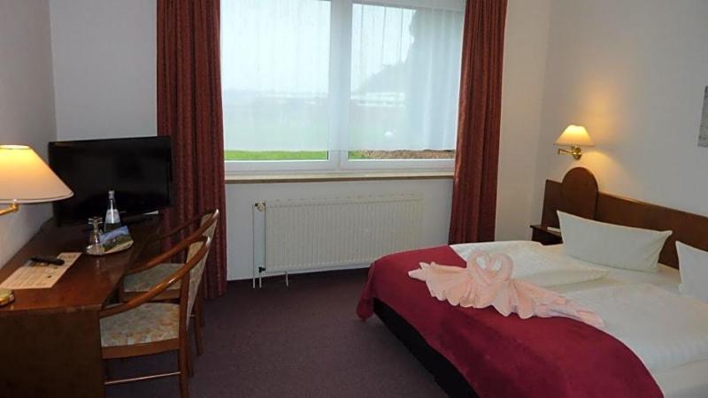 Heidehotel Herrenbrvocke — Muden
