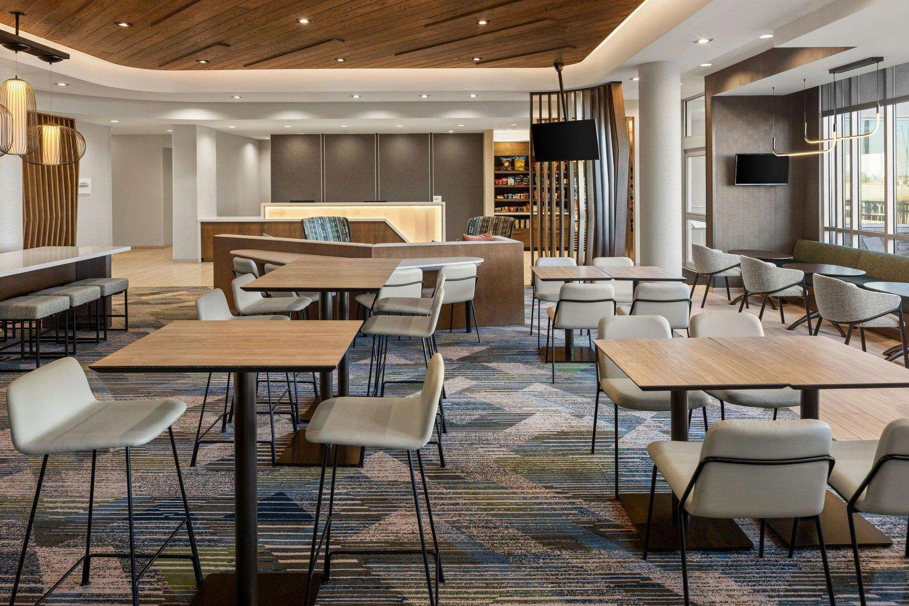 Springhill Suites BY Marriott Bettendorf