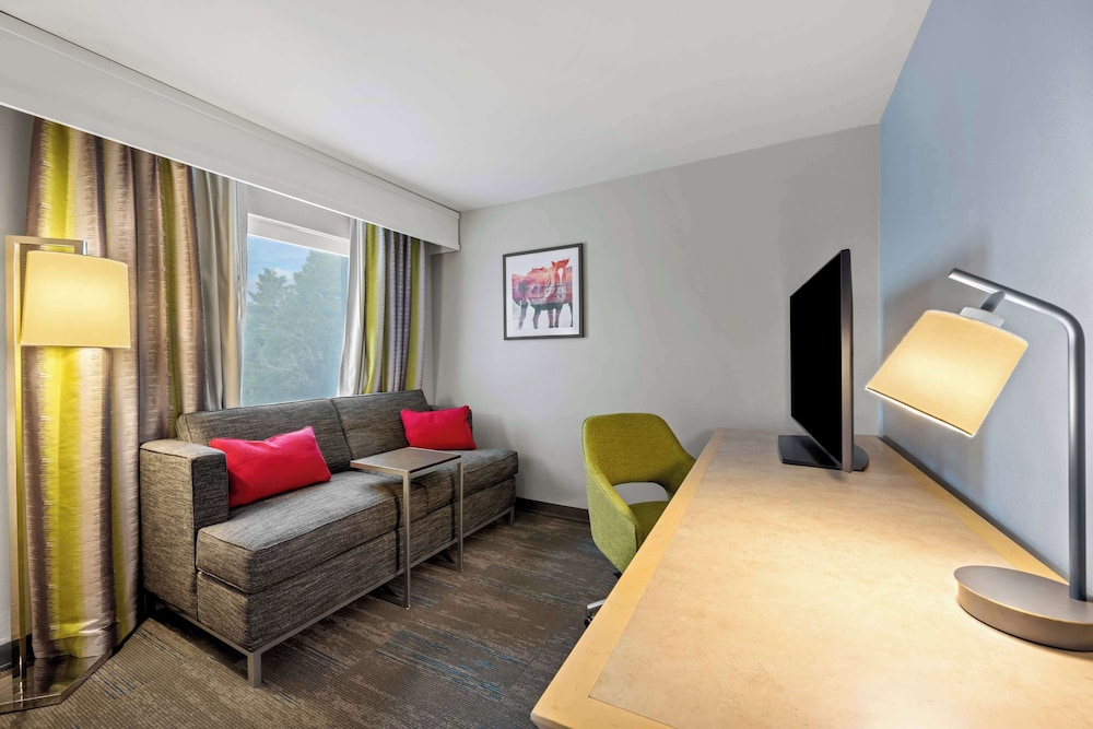Hampton Inn & Suites Wilson I 95 - photo 9
