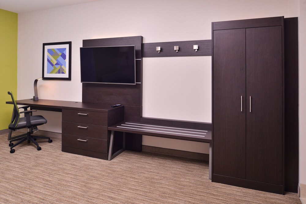 Holiday Inn Express & Suites Mall of America MSP Airport by IHG - photo 15