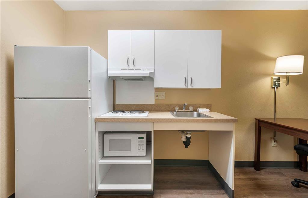 Extended Stay America Suites Austin Southwest - photo 17