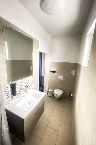 Tau Design Hotel — Erlangen — photo 3