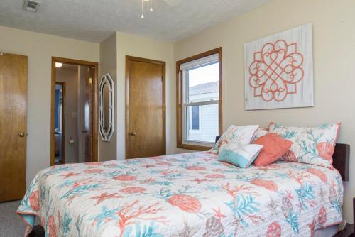Out of the Blue by Oak Island Accommodations - photo 2