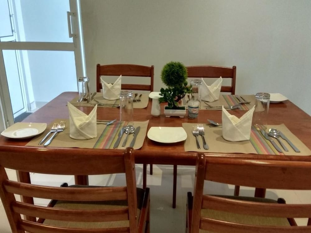 Diva Villa Transit Hotel in Katunayaka, Sri Lanka