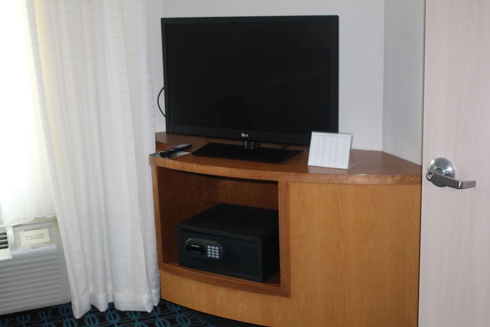 Fairfield Inn & Suites by Marriott Kansas City Liberty - photo 16