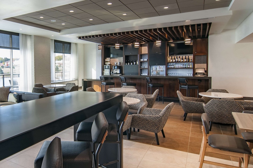 Hyatt Place Sioux Falls South - photo 16