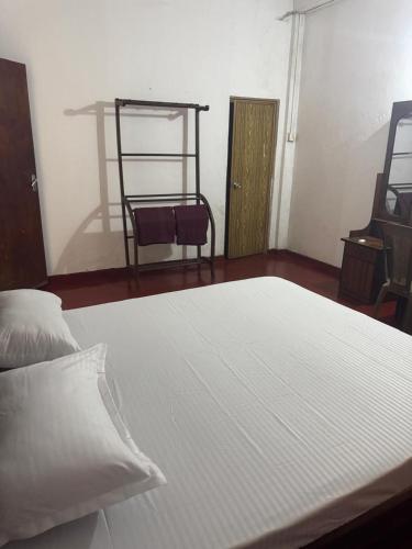 Silora Hotel - carbon neutral hotel in Unknown City