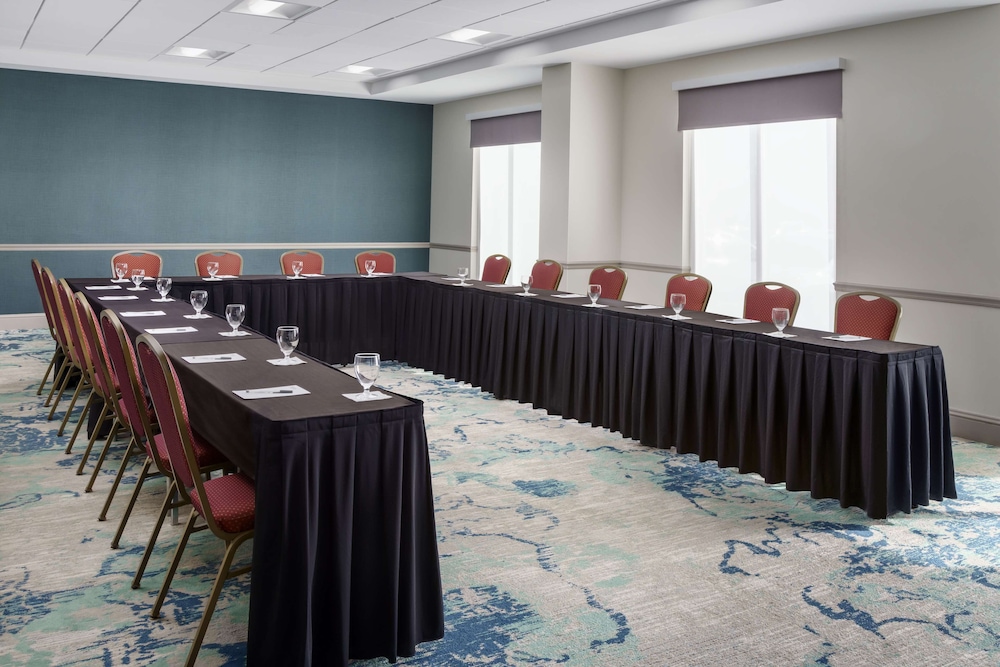 Hilton Garden Inn Orlando at SeaWorld - photo 29