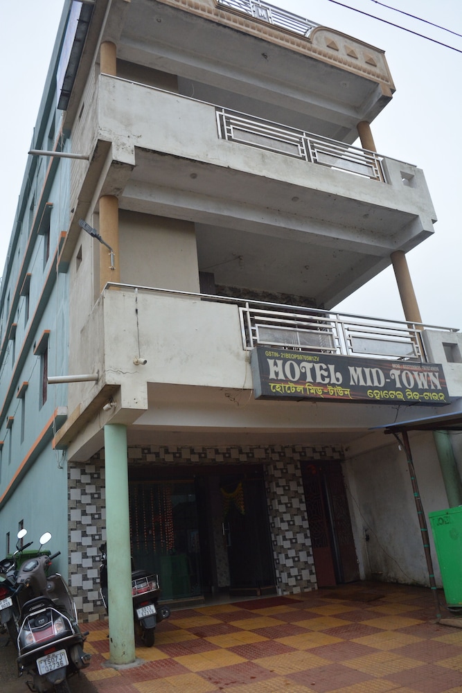Hotel Mid Town Daringbadi - last minute hotel in Unknown City