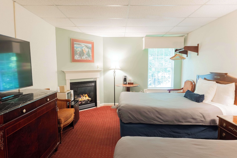 Fireside Inn & Suites Bangor - photo 29