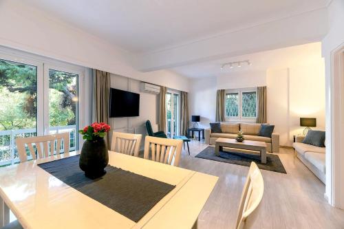 Boutique77 Luxury Apartment — 4-Star Luxury Hotel in Athens, Greece