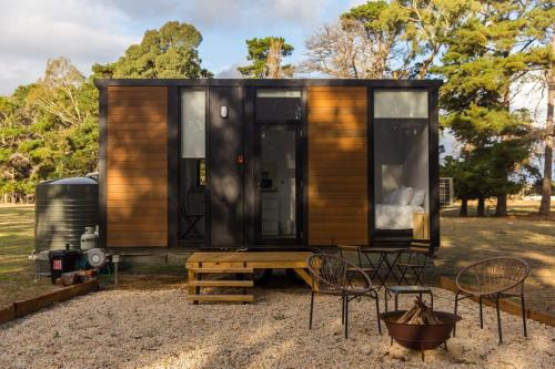 Bella's Haven by Tiny Away - last minute hotel in Unknown City