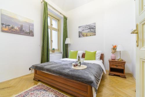 Superb apartments near Dlouha street — 5-Star Luxury Hotel in Prague, Czech Republic