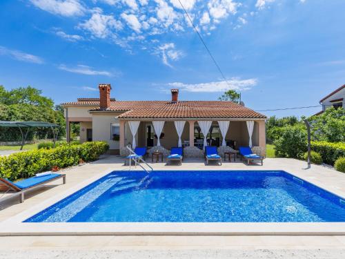 Holiday Home Filipana by Interhome — 4-Star Luxury Hotel in Marcana, Croatia
