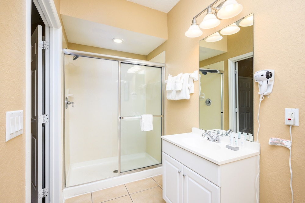 Vista Cay Resort Direct Townhomes by Millennium Management - photo 225