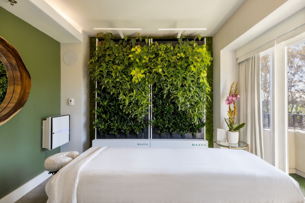 Four Seasons Los Angeles at Beverly Hills - photo 47