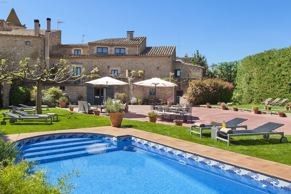 Hotel El Racó de Madremanya Adults Only — 4-Star Luxury Hotel in Madremanya, Spain
