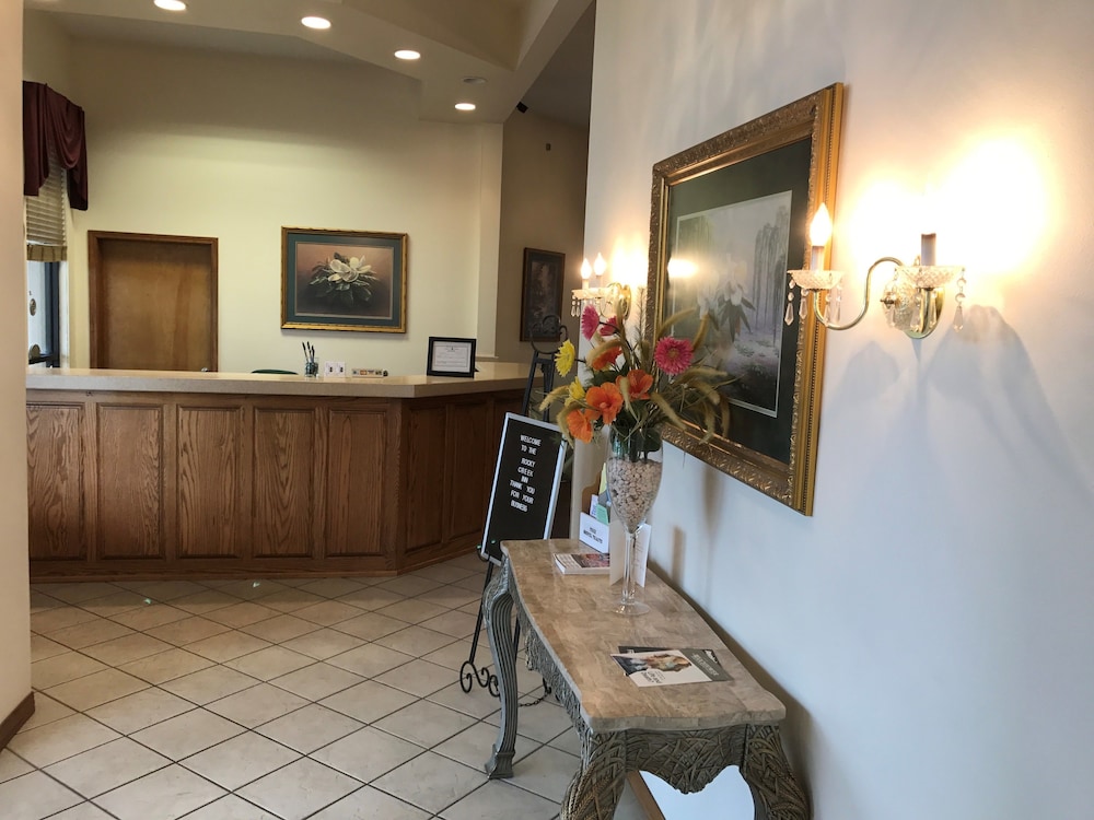 Rocky Creek Inn - photo 14