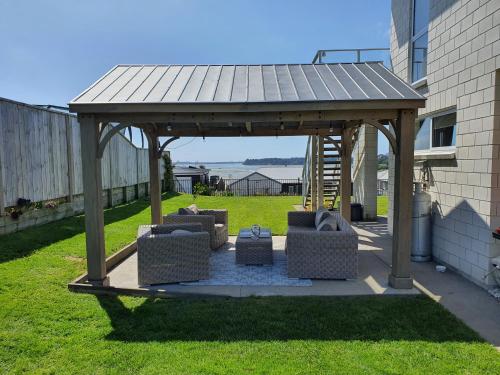 Omokoroa Sea View Apartment — 4-Star Luxury Hotel in Tauranga, New Zealand