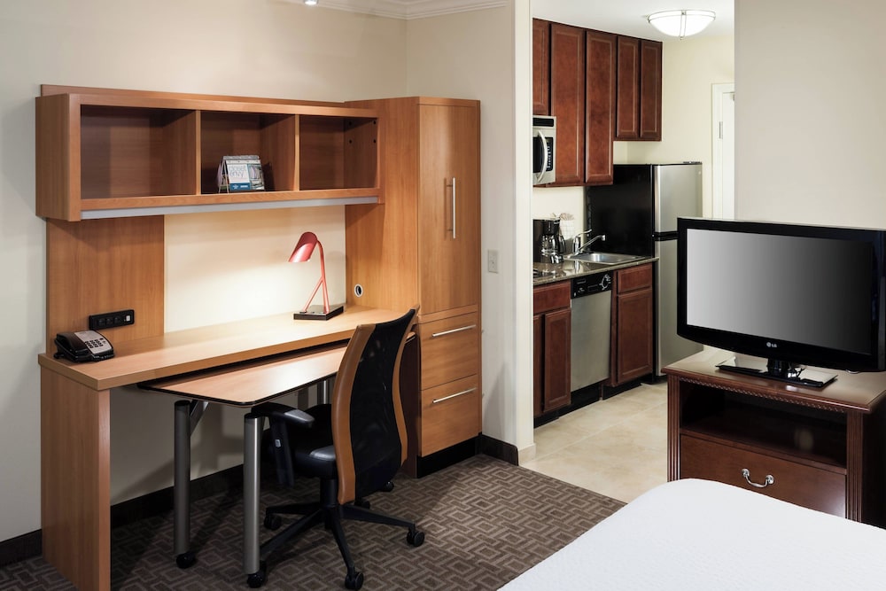 TownePlace Suites by Marriott San Antonio Airport - photo 12