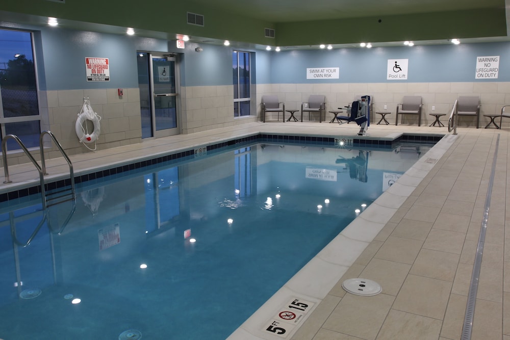 Holiday Inn Express McCook by IHG - photo 15