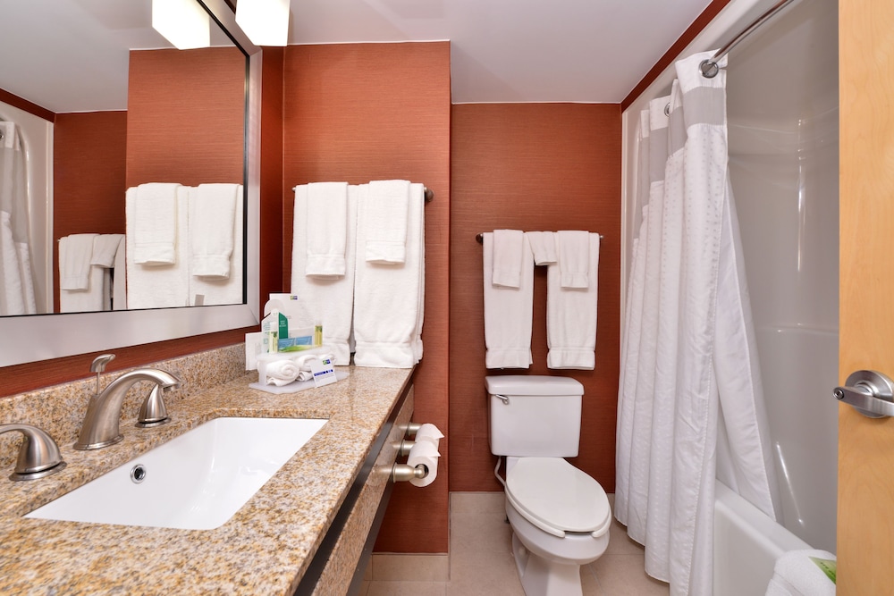 Holiday Inn Express Hotel & Suites Ocean City by IHG - photo 20