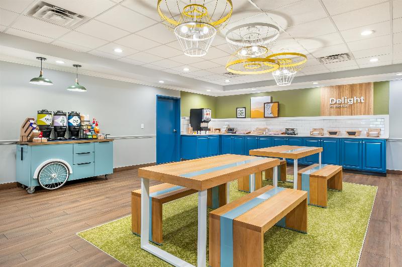 Spark by Hilton Shepherdsville Louisville South - photo 45