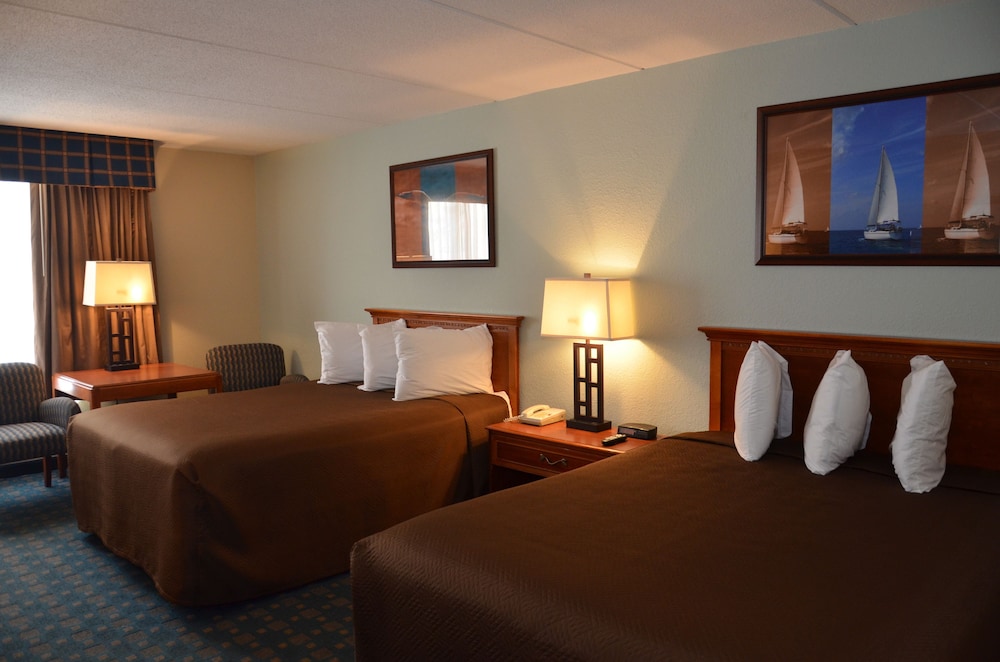 Tawas Bay Beach Resort - photo 6