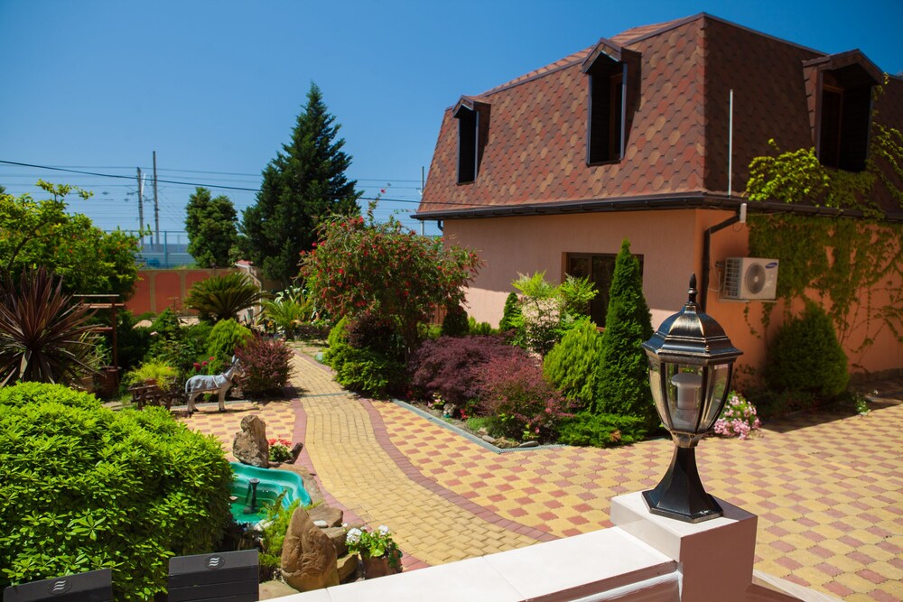 Variant Hotel - carbon neutral hotel in Sochi