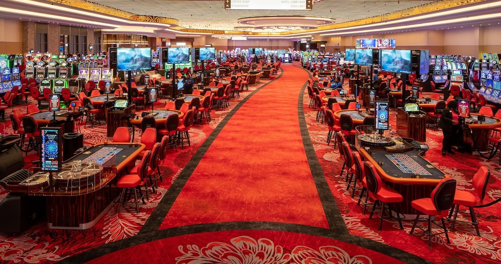 Southland Casino Hotel - photo 19